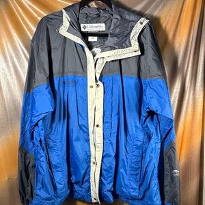Columbia Men's Blue and‎ Gray Raincoat. XL 54” chest. GG
